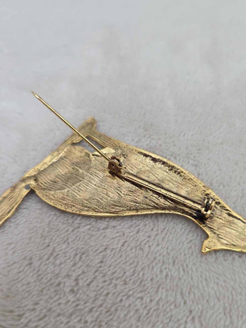 Vintage Gold Tone Stylized Greyhound Dog Brooch Pin Art Deco Inspired - Picture 3 of 6